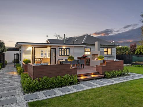 136 Weston Road, Saint Albans
