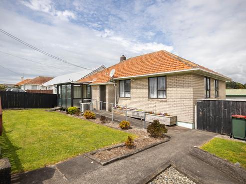 10 Carey Street, Waitara