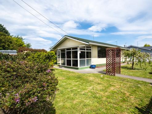 1301 Caroline Road, Mayfair