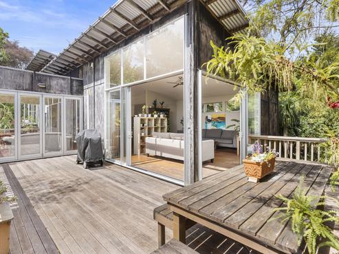212 Old Titirangi Road, Titirangi
