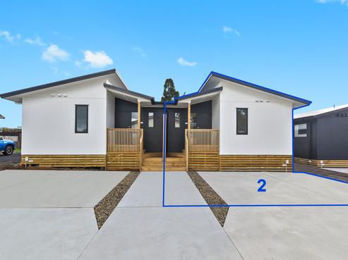 2/17 Irene Crescent, Dinsdale