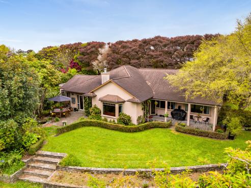 26 Shelter Grove, Frankleigh Park