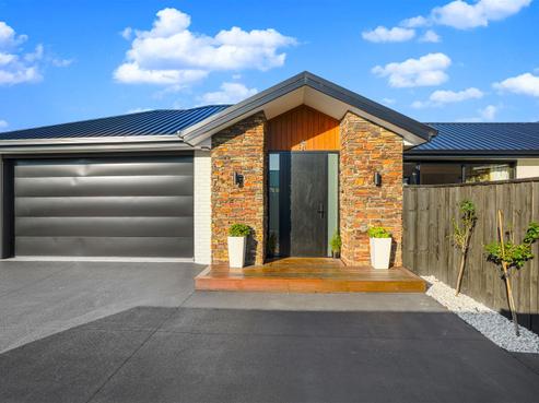 8 Solitary Lane, Rolleston