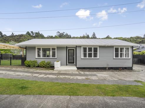 11 Richard Grove, Stokes Valley