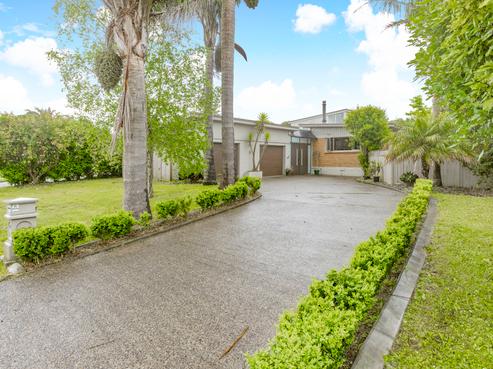 13 Magnolia Avenue, Rosehill