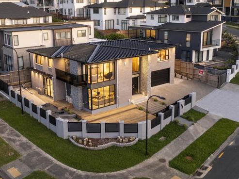 38 Fernhill Way, Oteha