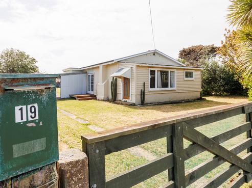 19 Beach Street, Tangimoana