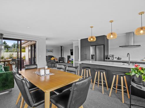 19 Henderson Drive, Alexandra