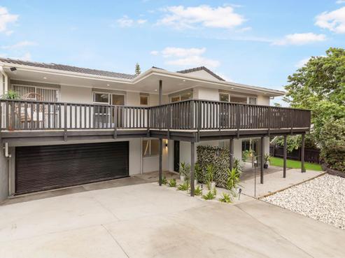 30 Hollyford Drive, Clover Park