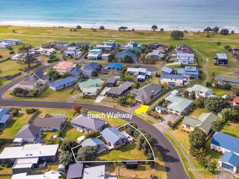 117 Kowhai Avenue, Matarangi