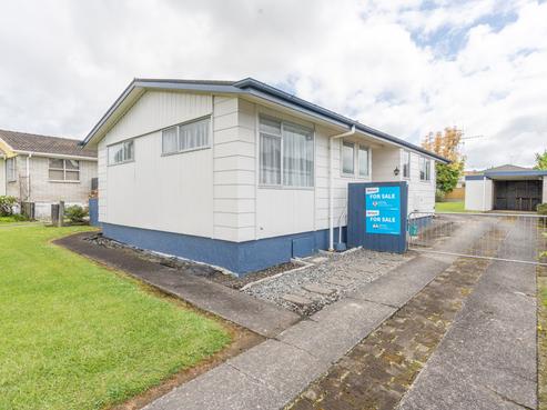 60 Snell Drive, Chartwell