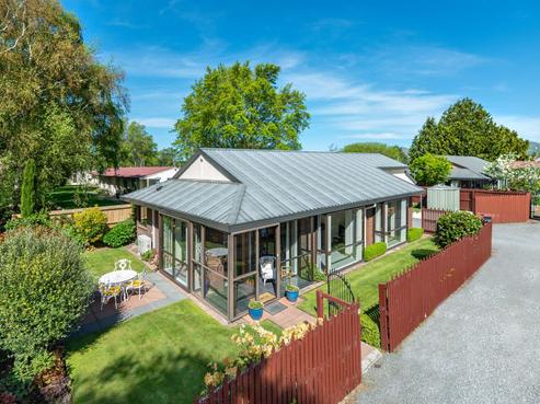 1/734 Avonside Drive, Avonside
