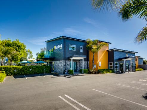 923 Southampton Street West, Saint Leonards