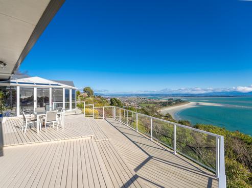 25 Moncrieff Avenue, Britannia Heights