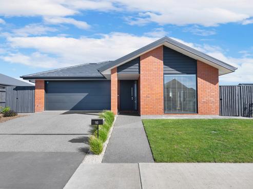 16 Papatahora Drive, Lincoln