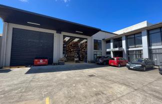 CBRE | Affordable A-Grade Warehouse For Lease
