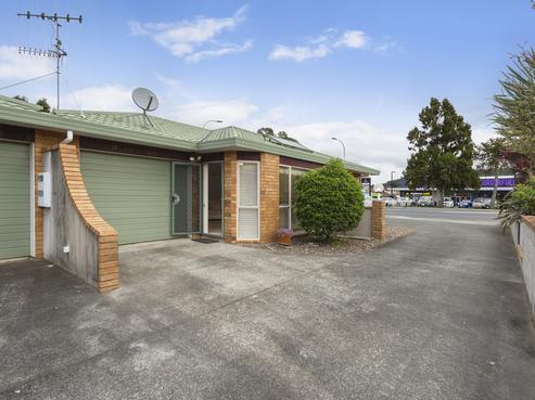 64B Kamo Road, Kensington