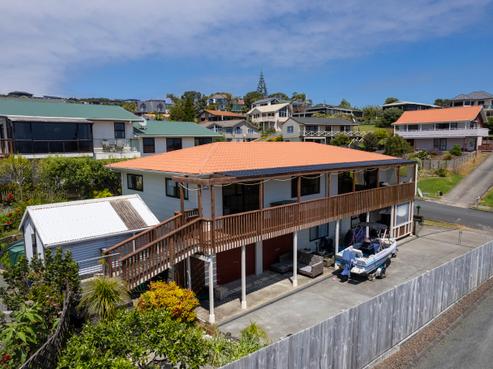 22 Stratford Drive, Cable Bay