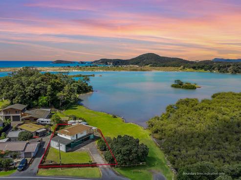 1880 Ngunguru Road, Ngunguru