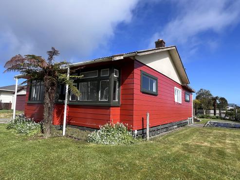 15 Rolleston Street, Hokitika