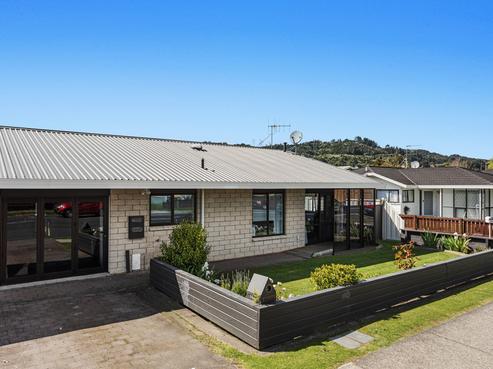 2/129A King Street, Whakatane
