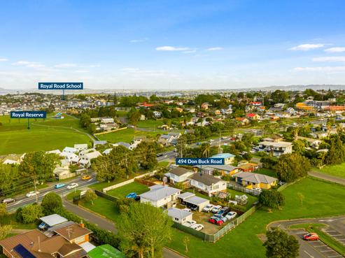 494 Don Buck Road, Massey