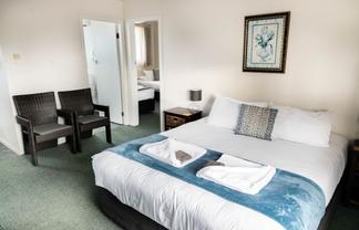 Motel Leasehold Business Opportunity- Westport