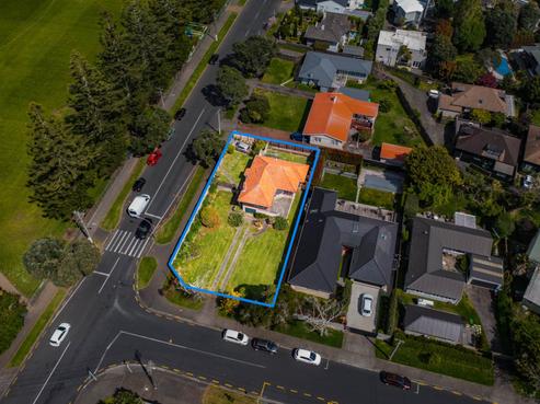 76 Riddell Road, Glendowie