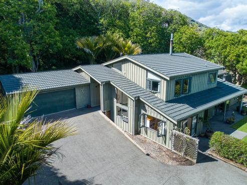 101 Huia Street, Waikanae