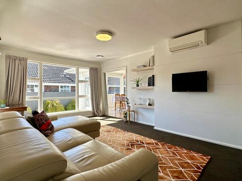 8 Queens Drive, Allenton