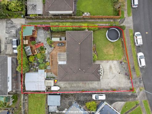 11 Malvina Place, Bucklands Beach