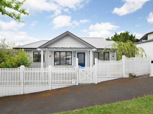 1/2 Moana Street, Frankton