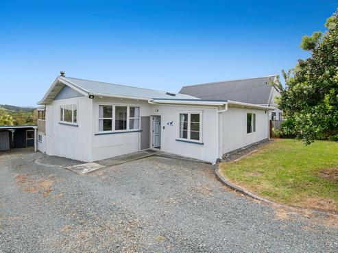 2 Foster Crescent, Snells Beach