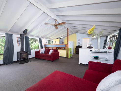 27 Ward Drive, Opua
