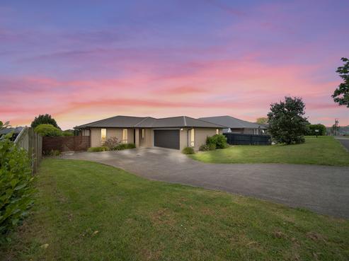 114 Helenslee Road, Pokeno