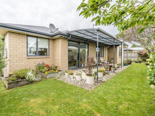 2A Lauder Crescent, Heidelberg