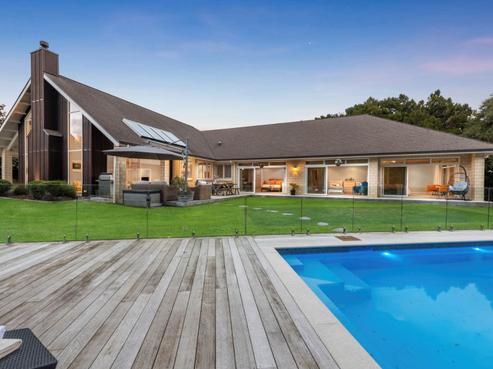 19 Ambrose Lane, Whitford