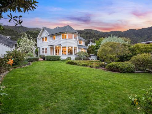 3 Dillon Street, Lowry Bay