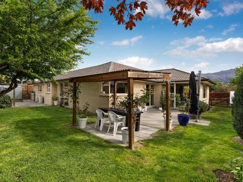 24 Tyndall Street, Wanaka