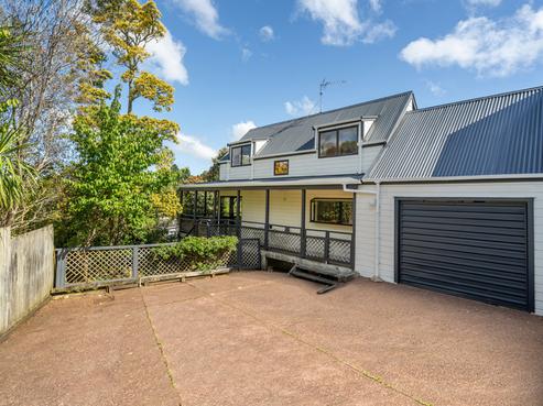 5/8 West Lynn Road, Titirangi
