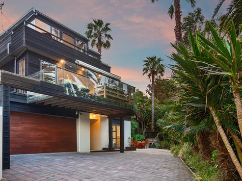 946B Beach Road, Waiake