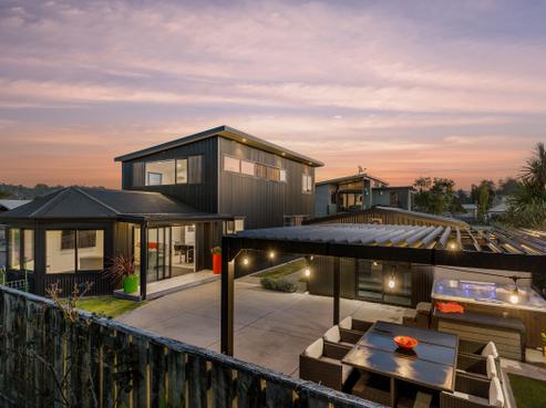 100B Kiwi Road, Whangamata