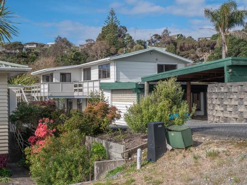 15 Kupe Road, Coopers Beach