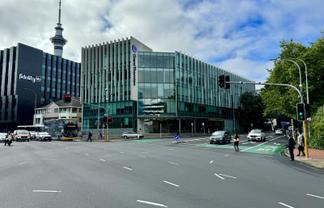 Blank canvas, flexible office lease