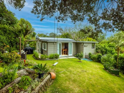 50 Tiri View Road, Palm Beach