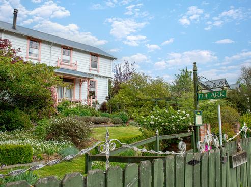 8 Harrington Place, Lawrence
