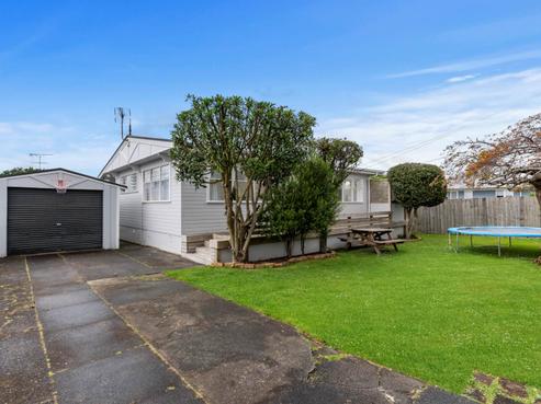 1/19 Alexander Street, Papakura