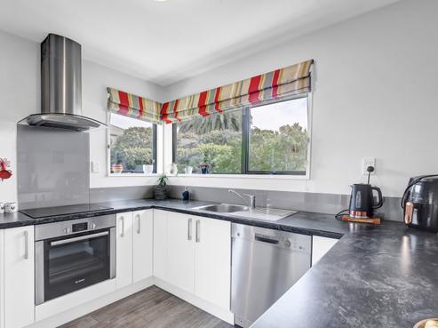 1/14 Gatonby Place, Avonhead