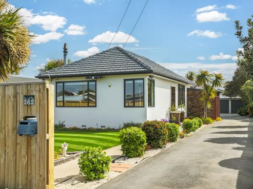 262 Pine Avenue, South New Brighton