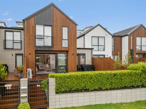 64 Arran Point Parade, Orewa